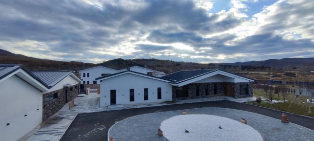 肖厚忠董事長率隊赴南岔縣考察，共謀梧桐康養小鎮新發展